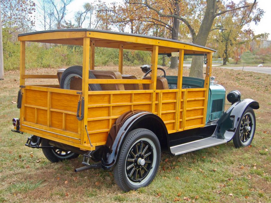  Dodge Brothers Suburban by Cantrell 1926 года  (фото 5 из 5)